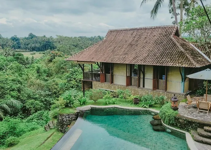 Amaru Villa